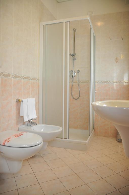 Hotel Marco Effe Mestrino Quarto foto