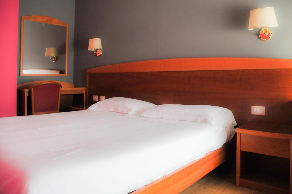 Hotel Marco Effe Mestrino Quarto foto